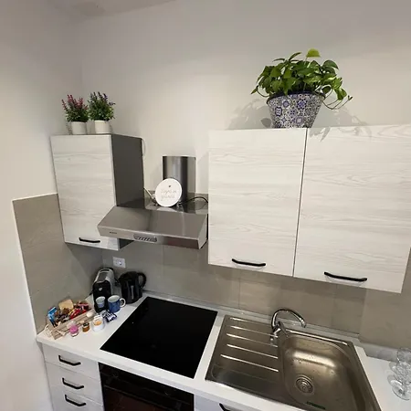 Lianna House 아파트 바리