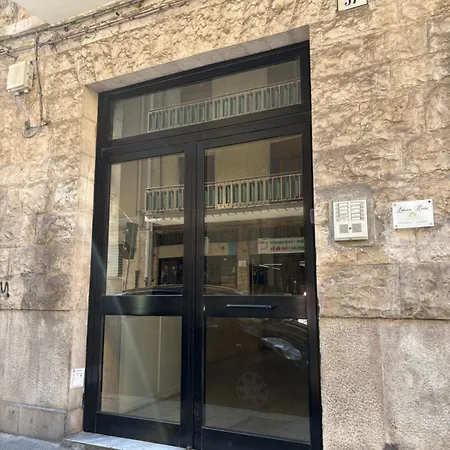 Lianna House باري